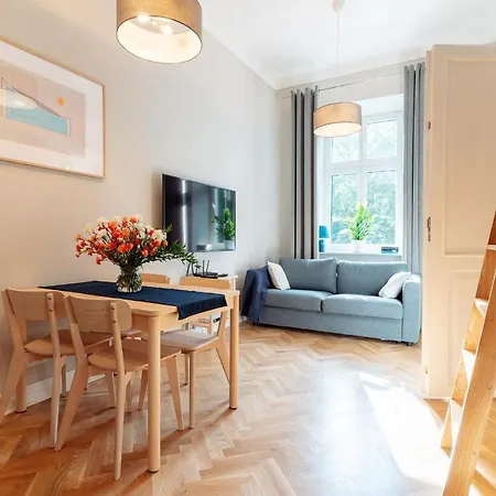 Kochanowskiego Family *