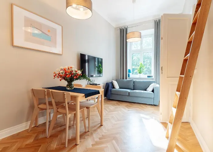 Kochanowskiego Family *